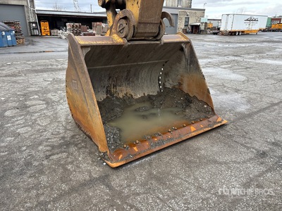 Cat 80 in Q/C Cleanup Excavator Bucket - Fits Cat 345C L