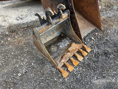 2025 TT G-G5 30 in Q/C Digging Excavator Bucket - Fits Kubota K057-5