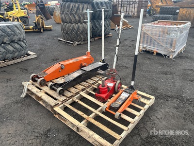 Quantity of (4) Floor Jack