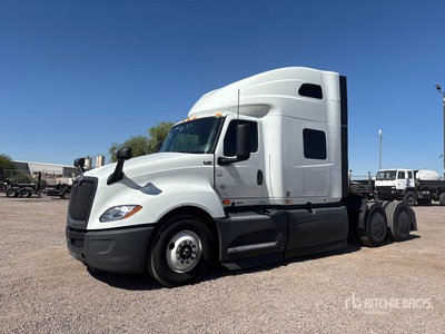 2023 International LT625 6x4 T/A Sleeper Truck Tractor