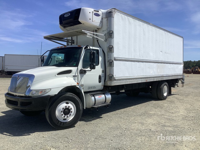 2020 International MV607 MV 4x2 Refrigerated Truck