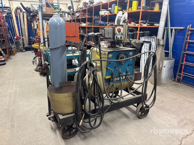 Hobart MCC-610 600 A Mobile MIG Soldadora