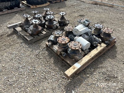 Quantity of (15) Gearbox