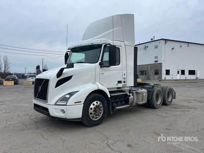 2020 Volvo VNR 6x4 T/A Day Cab Truck Tractor