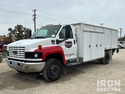 2006 Chevrolet C5500 4x2 Utility Truck