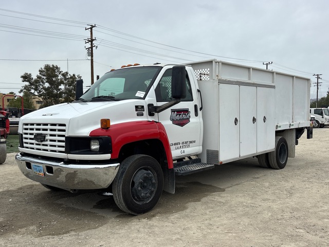 2006 Chevrolet C5500 4x2 Utility Truck