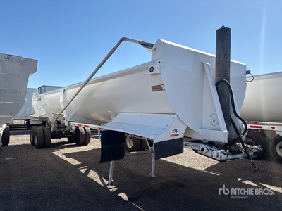 2017 Veradyn 38 ft T/A End Dump Trailer