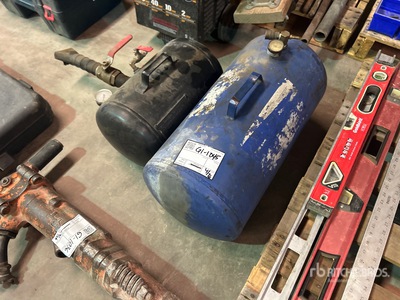 Quantity of (2) Air Réservoir