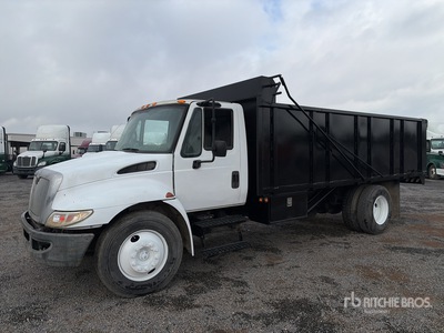 2009 International 4300 4x2 S/A Dump Truck