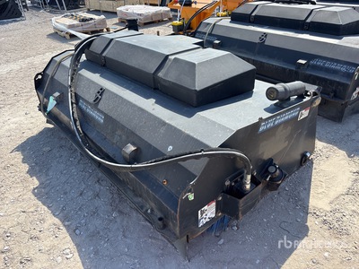 2018 Blue Diamond 116520 84 in Barredora para minicargadora