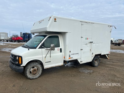 2000 Chevrolet Express 3500 Cargo Van