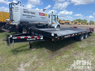 2023 Towmaster T-24 30 ft T/A Equipment Trailer