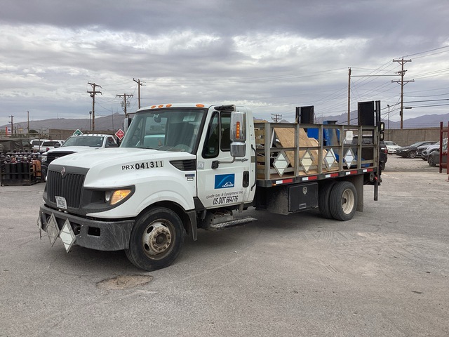 2013 International Terrastar 4x2 Flatbed Truck