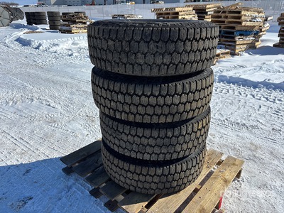 Quantity of (4) Toyo 275/70R18 Tires