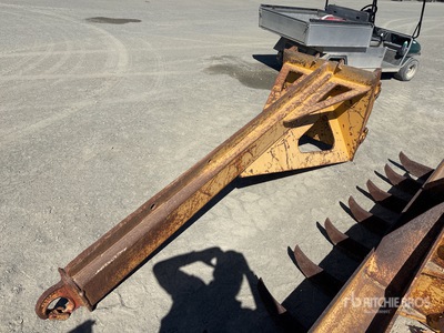 8 ft 2 in Wheel Loader Material Handling Jib