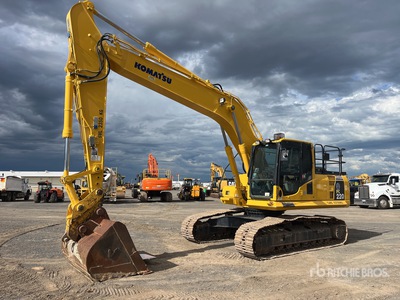 2011 Komatsu PC220LC-8 Excavadora de Cadenas