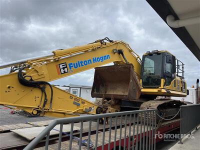 2011 Komatsu PC220LC8 Kettenbagger