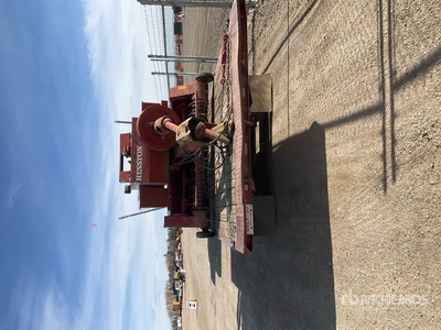 1987 Hesston 4650 Square Baler