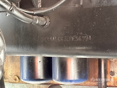 2014 Western Star 4900 XD 4x2 Autocarro trasporto carburante per lubrificante