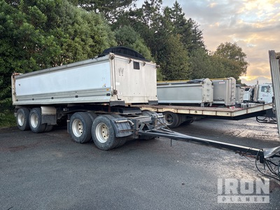 2011 John Shepherd 4A 6.4 m Quad Dog End Dump Trailer