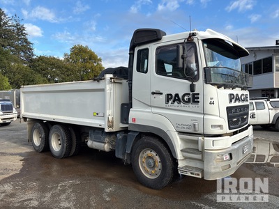 2019 Fuso HD FV2547 6x4 3-Achs Kipper-Lkw