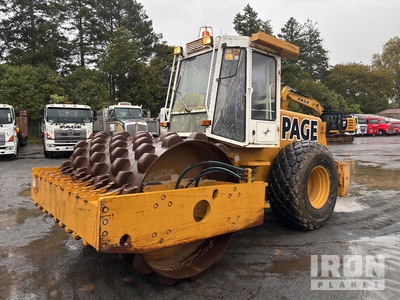 1998 Multipac VV1000 PD Walzenzug mit Stampffußbandage