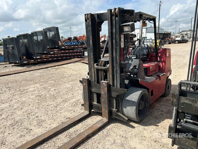 2000 Hyster S155XL 15500 lb Forklift