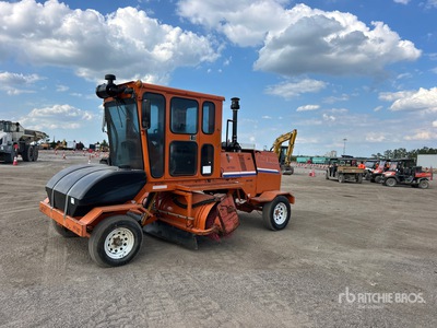 Broce CRT350 Miotła samobieżna