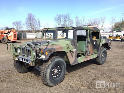 2006 AM General M1097R1 HMMWV 4 Door Soft Top w/Truck Body