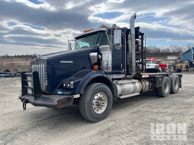 2013 Kenworth T800 6x4 Winch Truck