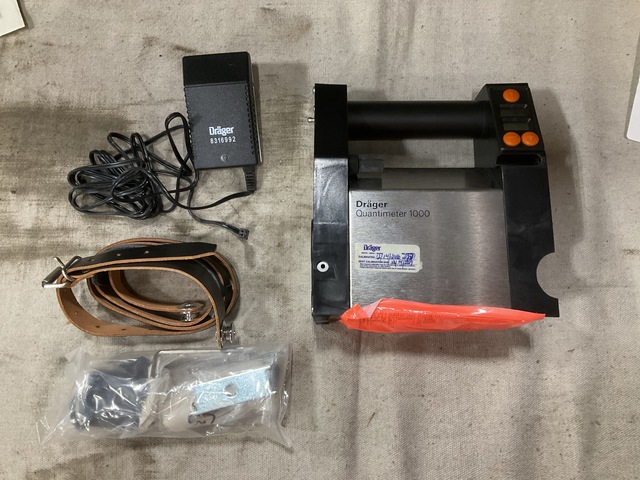 Drager Quantimeter 1000 Portable Battery-Powered Gas Detection Pump