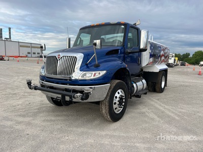 2021 International MV607 2250 gal 4x2 Water Truck