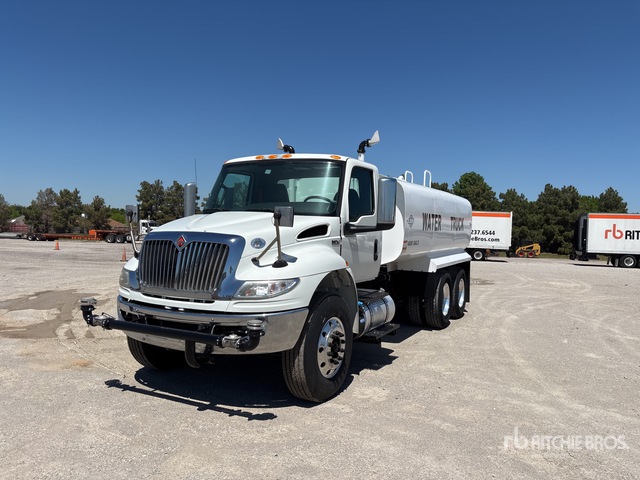 2020 International MV607 4000 gal 6x4 Water Truck