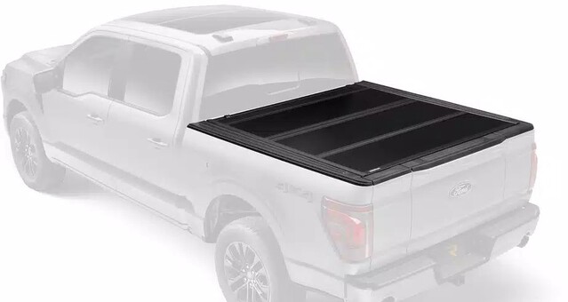 RealTruck UX22026 Folding Tonneau Cover (Unused)