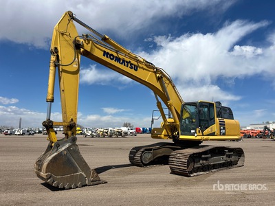 2016 Komatsu PC490LC-11 Tracked Excavator