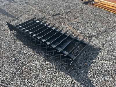2025 Kit Containers QT-RR-70 70 in Skid Steer Root Rake (Unused)