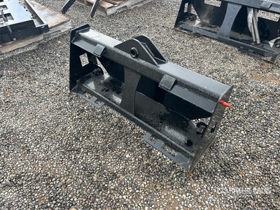 2025 Kit Containers QT-BSS Skid Steer Bale Spear (Unused)