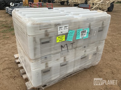 (4) Storage Cases