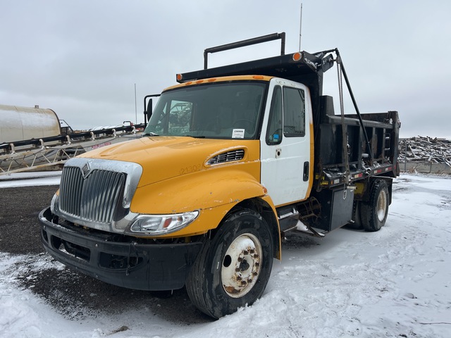 2007 International 4300 4x2 S/A Dump Truck (Inoperable) 2007 International 4300 4x2 S/A Dump Truck (Inoperable)