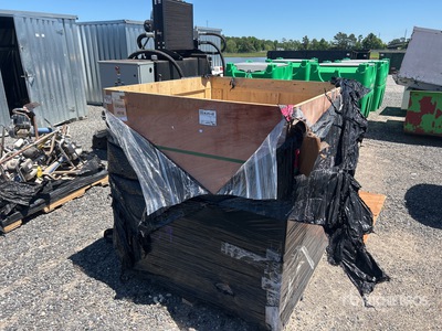 Quantity of (1) Crates of Scie à tronçonner (Inoperable)