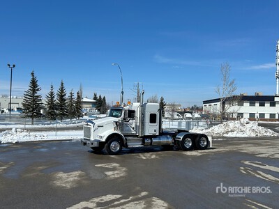 2014 Kenworth T800 6x4 T/A Sleeper Truck Tractor