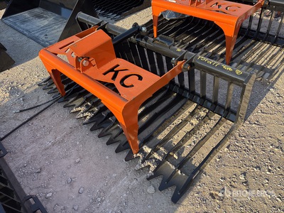 2025 Kit Containers QT-SG-S76-V3 76 in Rock Skid Steer Grapple (Unused)