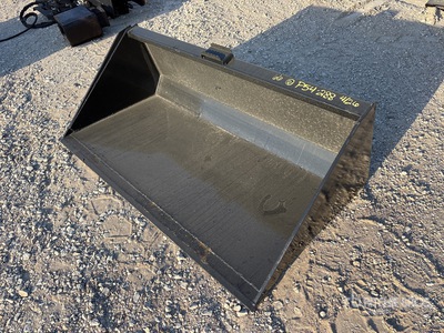 2025 Kit Containers QT-DB-S66 66 in General Purpose Kompaktladerschaufel (Unused)