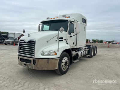 2015 Mack CXU613 6x4 T/A Sleeper Truck Tractor