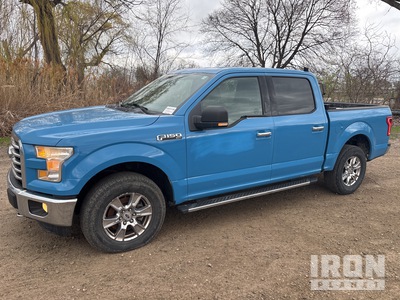 2015 Ford F-150 XLT 4x4 Crew Cab بيك اب