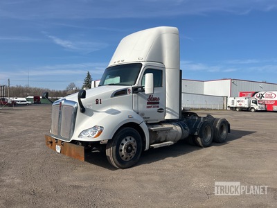 2016 Kenworth T680 6x4 トラックトラクター（T/A）