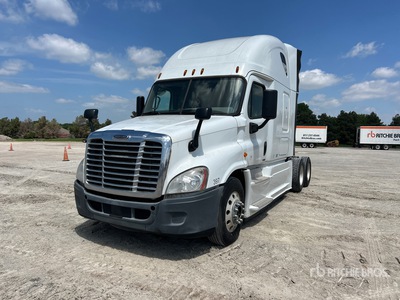 2016 Freightliner Cascadia 125 6x4 T/A Sleeper Truck Tractor