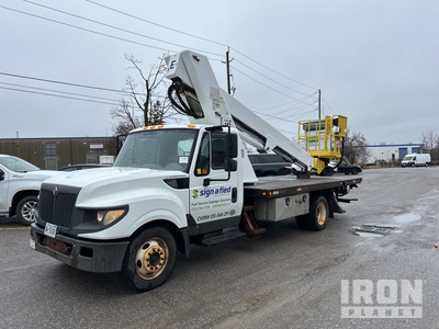 2016 ELLIOTT v60 57 ft on 2016 International 4300 4x2 Camion Nacelle