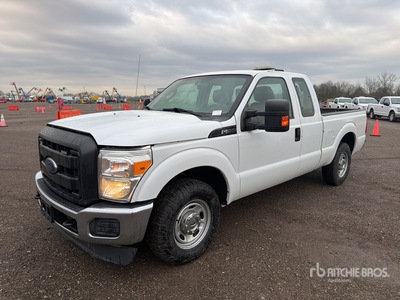 2016 Ford F-250 4x2 Extended Cab Pickup