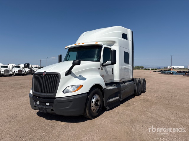 2021 International LT625 6x2 T/A Sleeper Truck Tractor